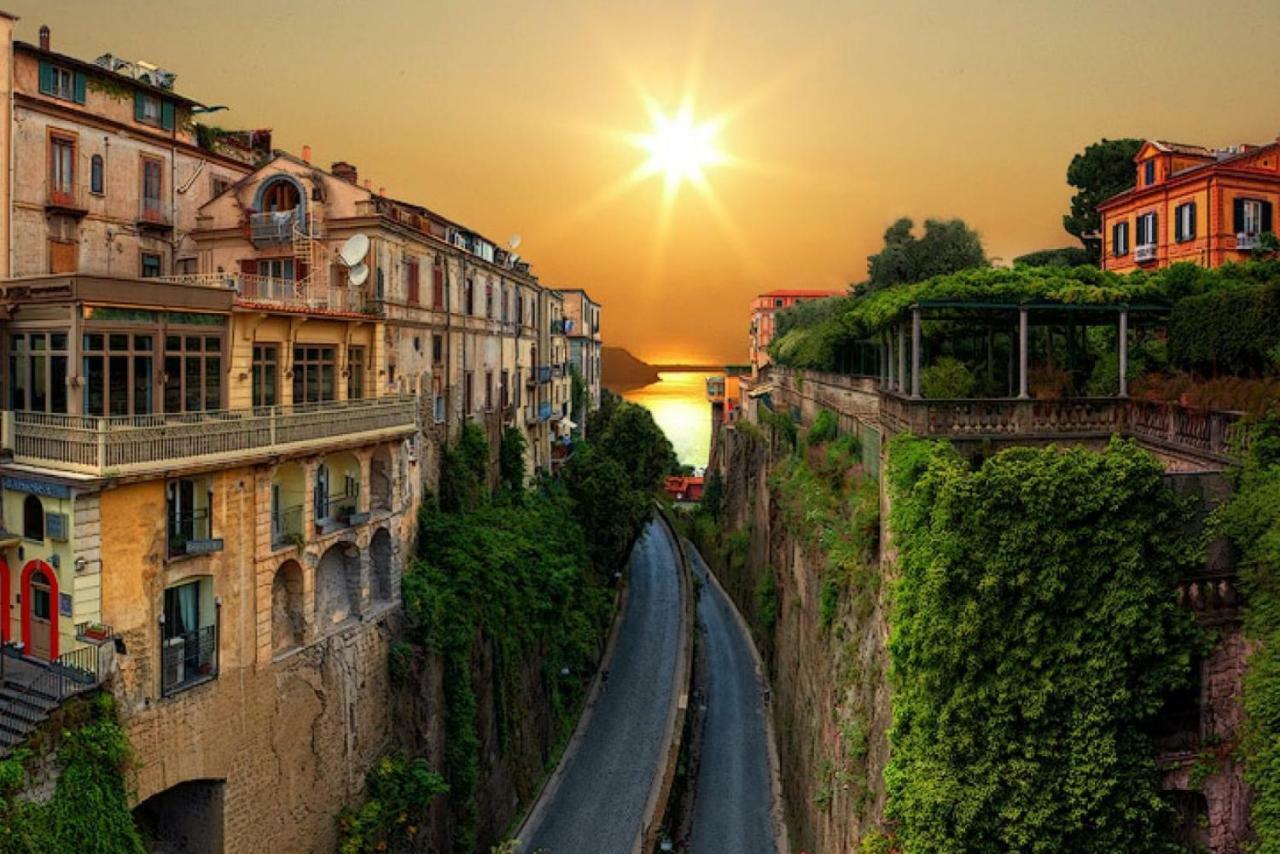 Residenza Sorrentina Apartment Bagian luar foto